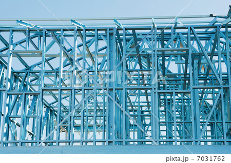 New home construction framing 7031762