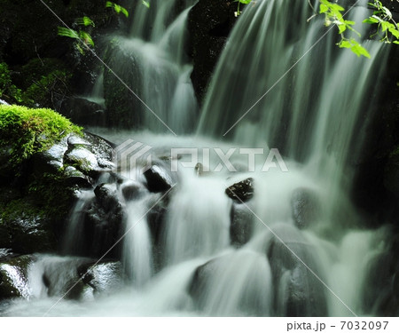 清流小滝 7032097