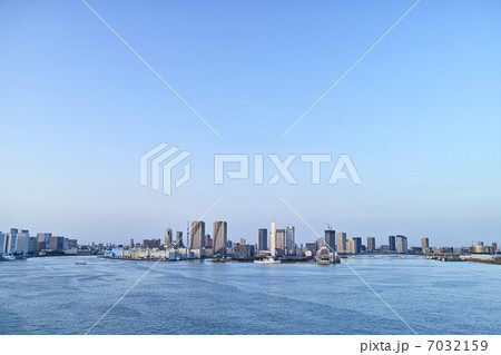 東京のベイエリア豊洲から晴海の遠望 7032159
