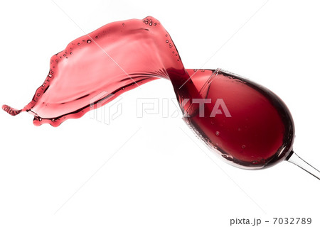 red wine splash 7032789