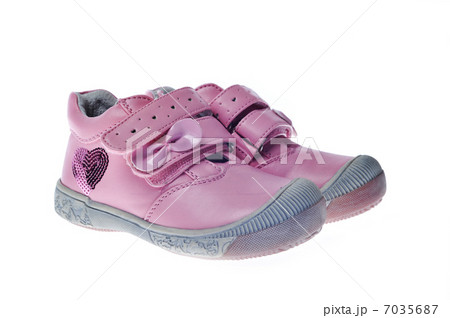pair of child shoes 7035687
