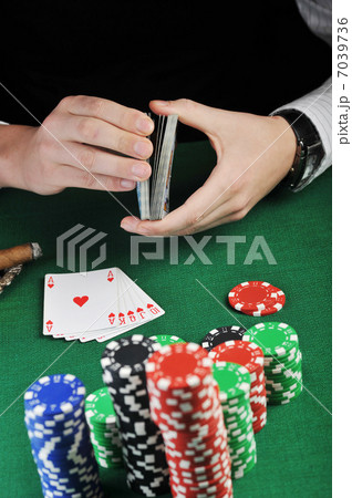 Card play 7039736