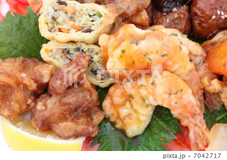 エビチリ エビチリ 7042717