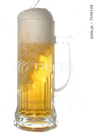 mug with beer 7046108