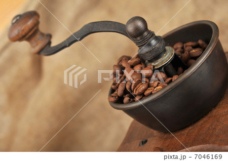Manual coffee grinder 7046169
