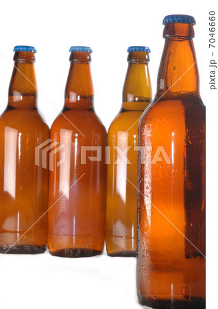 beer bottles 7046660