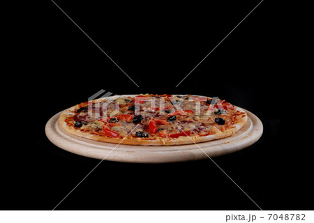fresh baked pizza fresh baked pizza 7048782
