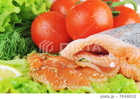 pieces of salmon 7048832