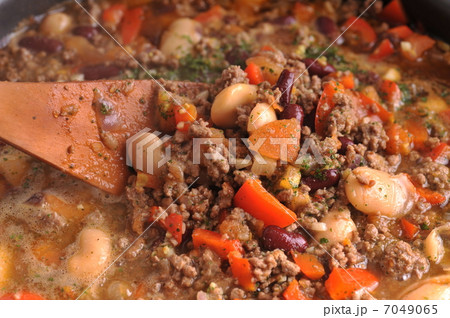 vegetables with meat 7049065