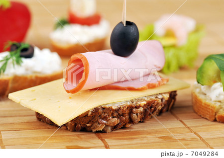Sandwich with ham 7049284