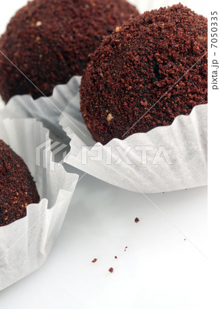 chocolate cakes chocolate cakes 7050335