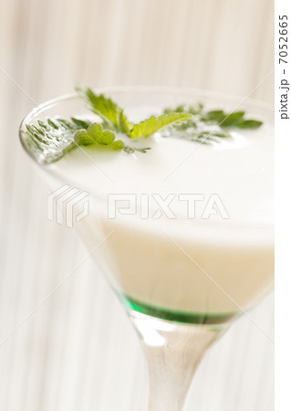 milk cocktail 7052665