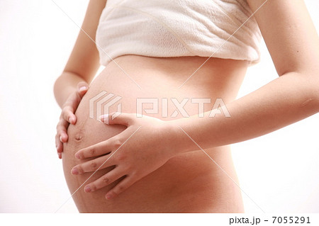 妊婦のお腹 妊婦のお腹 7055291