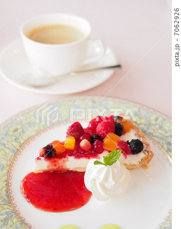 ベリータルト ベリータルト 7062926