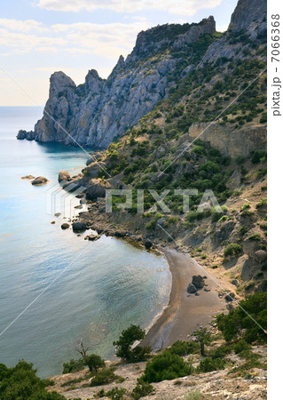 rocks sea landscape 7066368
