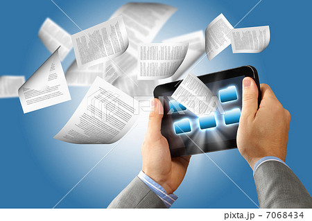 e book reader and books 7068434