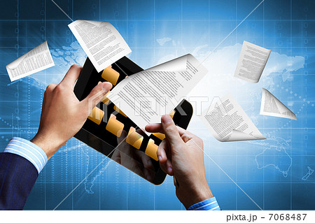 e book reader and books 7068487