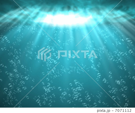 Blue sea underwater with air bubbles 7071112