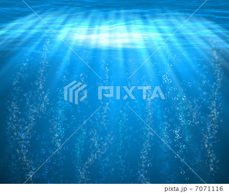 Blue sea underwater with air bubbles 7071116