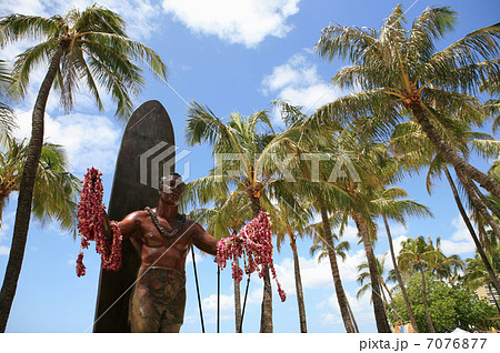 デュークカハナモク像 7076877