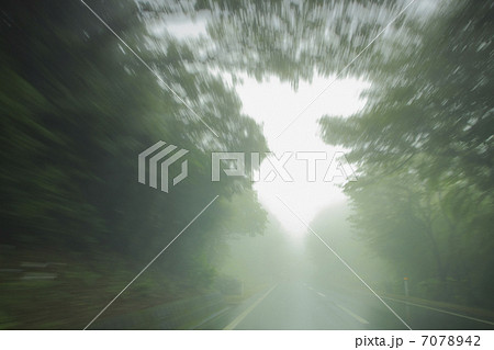 車窓からの風景 7078942