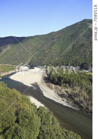 山と川の地形 7080518