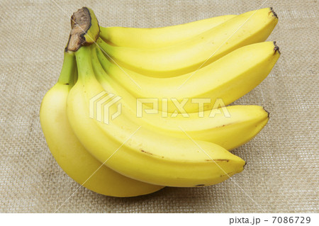 バナナ 7086729