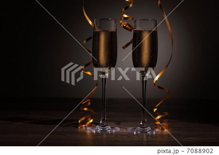 Glasses of champagne at new year party 7088902