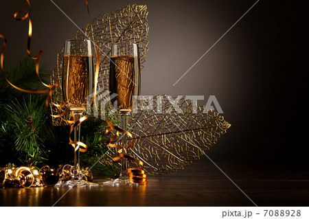 Glasses of champagne at new year party 7088928