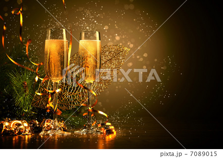 Glasses of champagne at new year party Glasses of champagne at new year party 7089015