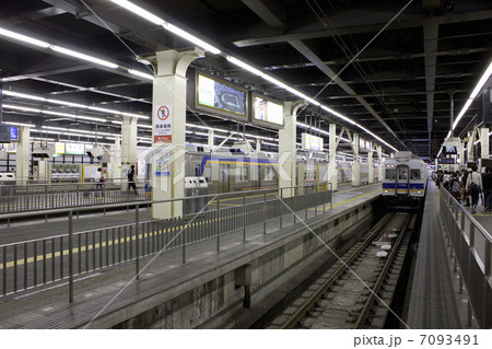 南海なんば駅のホーム 南海なんば駅のホーム 7093491