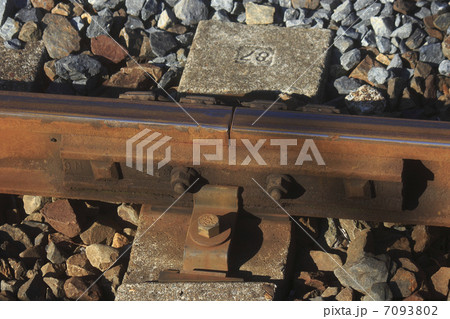 鉄道のレールの継ぎ目 鉄道のレールの継ぎ目 7093802