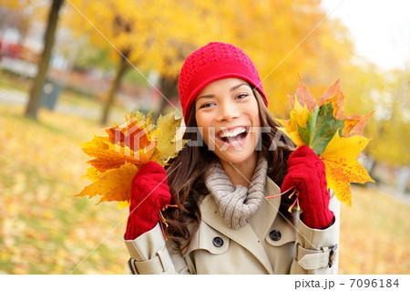 Fall woman happy and bliss Fall woman happy and bliss 7096184