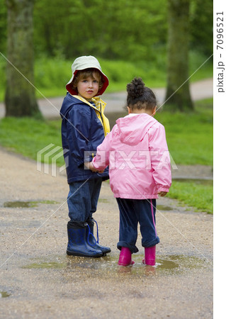 Sharing A Puddle Sharing A Puddle 7096521