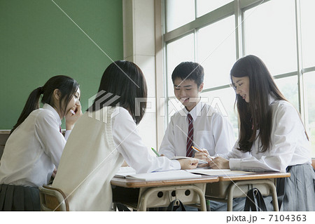 高校生の授業風景 7104363