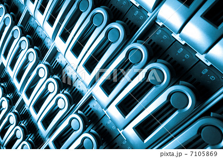 Data center 7105869