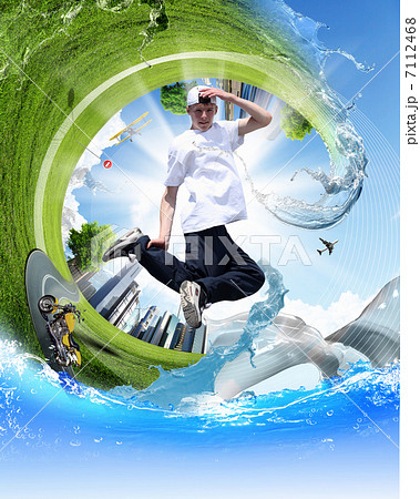 Street dancer in a white shirt 7112468