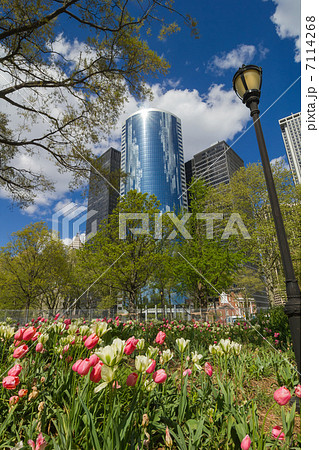 春のニューヨーク、バッテリーパーク 7114268