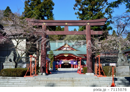 青葉城址の護国神社 7115076