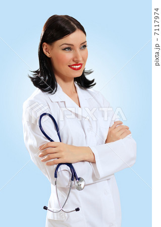 young female doctor portrait young female doctor portrait 7117974