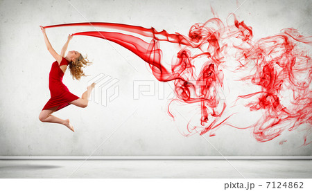 Modern style dancer posing Modern style dancer posing 7124862