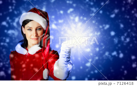 Portrait of girl wearing santa claus clothes 7126418