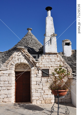 アルベロベッロ アルベロベッロ 7128536