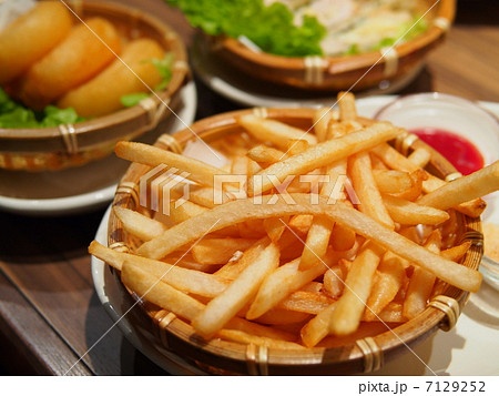フライドポテト フライドポテト 7129252