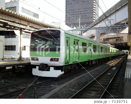 山手線 E231系 内回り みどりの山手線 浜松町駅 山手線 E231系 内回り みどりの山手線 浜松町駅 7130751