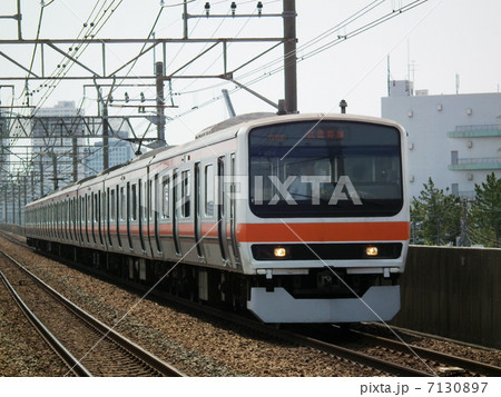 武蔵野線 209系 市川塩浜駅 武蔵野線 209系 市川塩浜駅 7130897