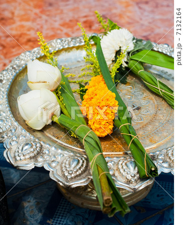 Lotus flowers garland offering in buddhist temple. Wat Phra Yai. 7132164