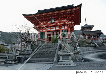 清水寺、仁王門 清水寺、仁王門 7136444