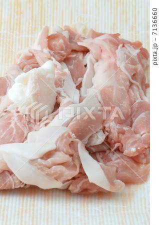 豚バラ肉 7136660