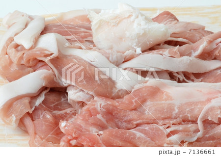 豚バラ肉 7136661